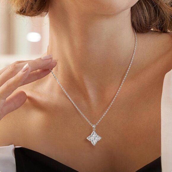 Gold Clover Necklace Women Dainty 14K Gold White Gold Pendant Adjustable Chain - Picture 3 of 5